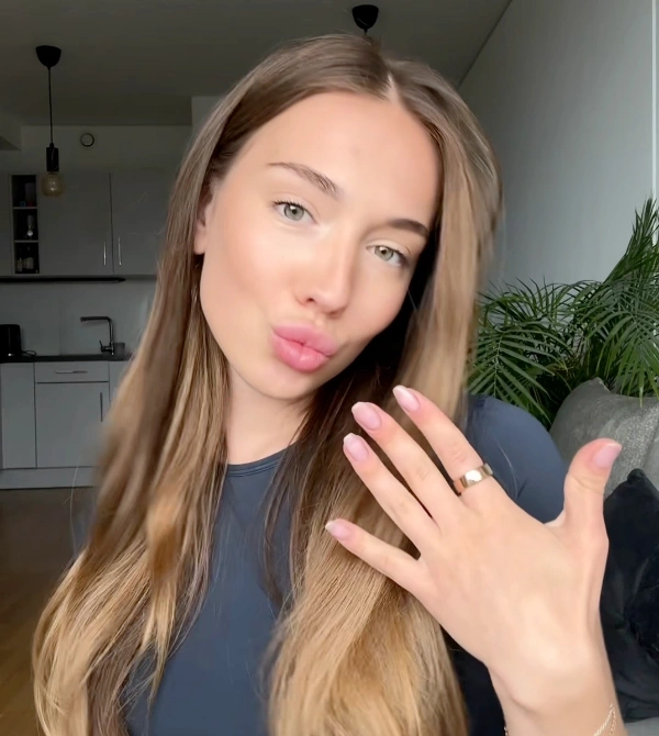 Ring Air customer @merry.berryy sharing her daily experience